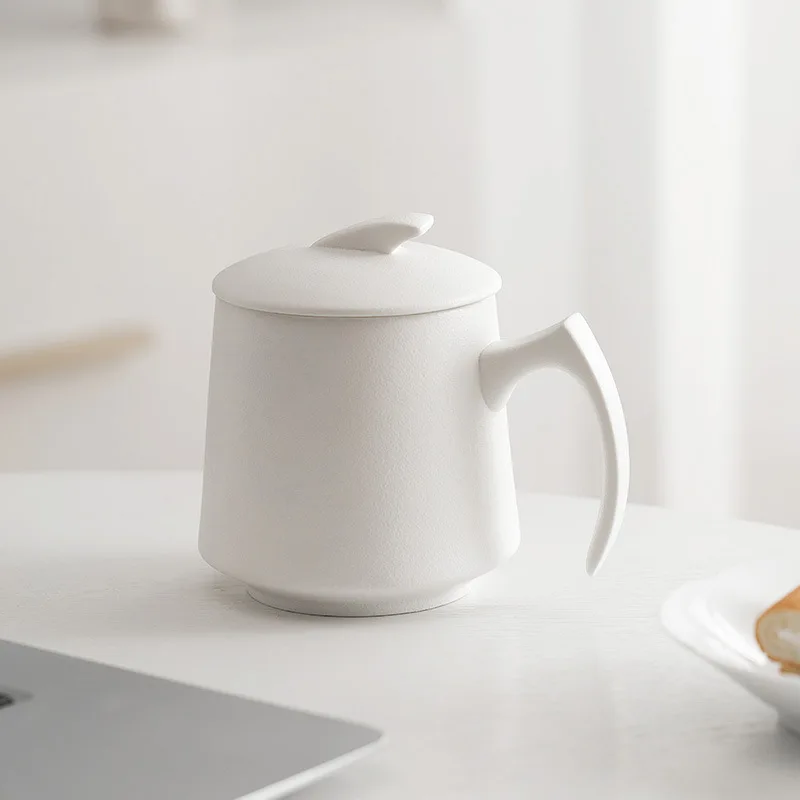 

Unique and minimalist ceramic tea cup for personal use, office mug with lid, household cup