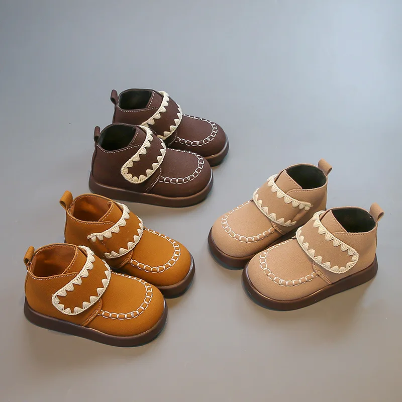 

Fashion Girls Shoes 2025 Autumn New Kids Boots Soft Soled Anti Slip Girls' Ankle Boots Simple Versatile Child Work Boot Zapatos