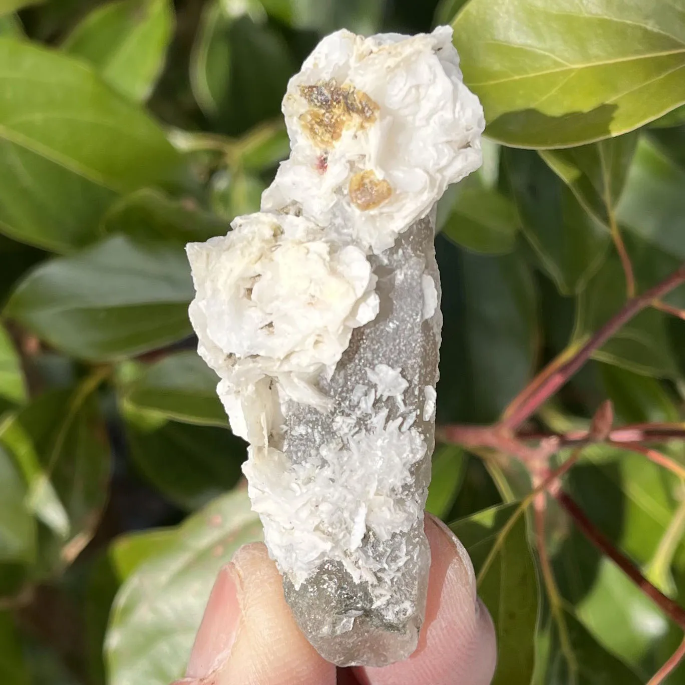 

Natural crystal column and calcite symbiotic crystal cluster specimen Feng Shui energy healing stone