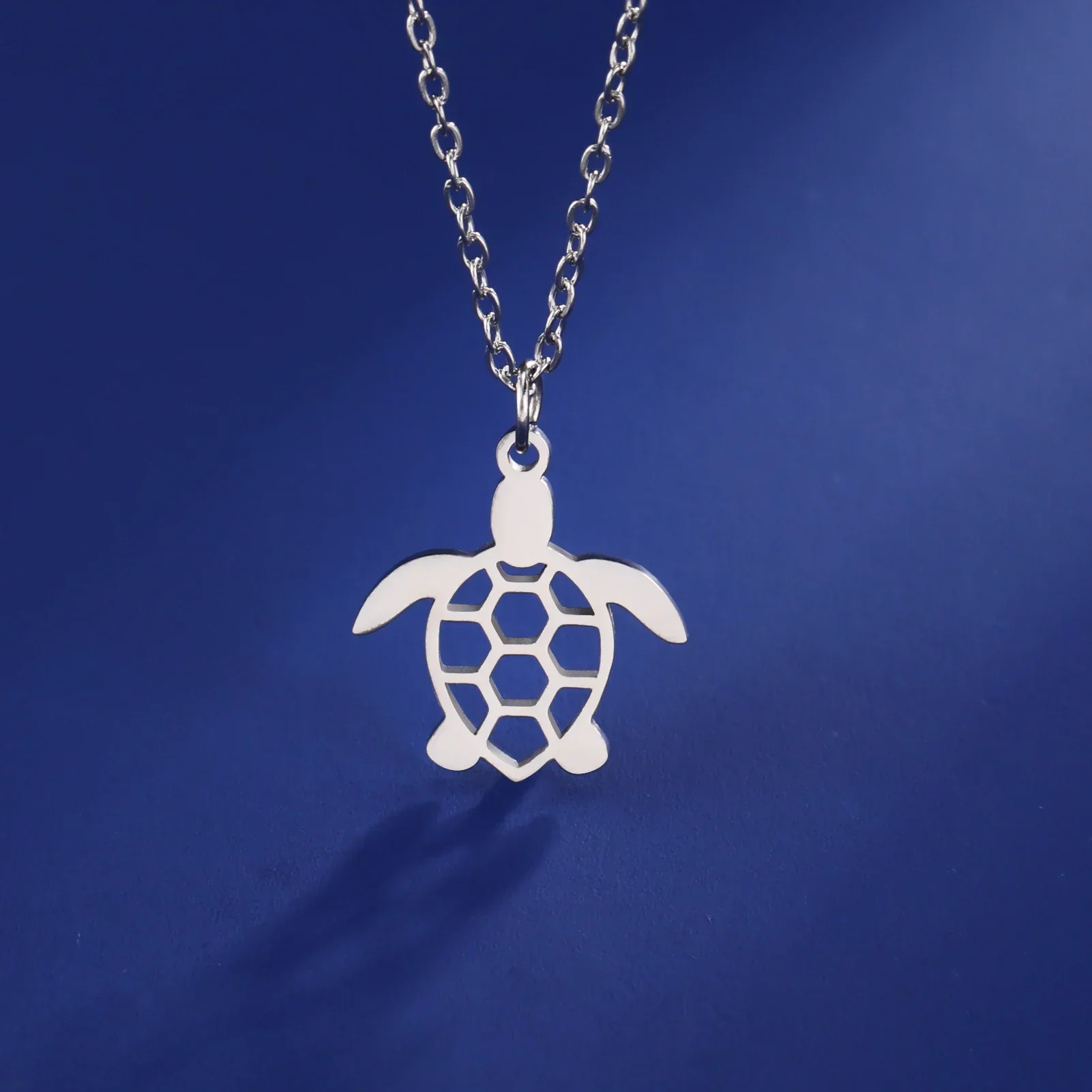 Turtle Necklace Tortuga Link Chain Supernatural Amulet Gift For Woman Man Fashion Stainless Steel Pendant Jewelry