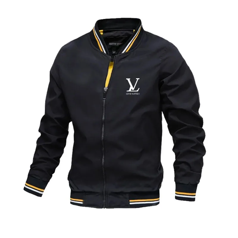 The new spring men's casual windproof travel coat features a zipper-opening design on the front.