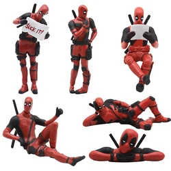 Kreskówka Deadpool rysunek lusterko wsteczne samochodu wisiorek czytaj książkę SUCK IT wisiorek do samochodu akcesoria wewnętrzne Mini zabawki modele