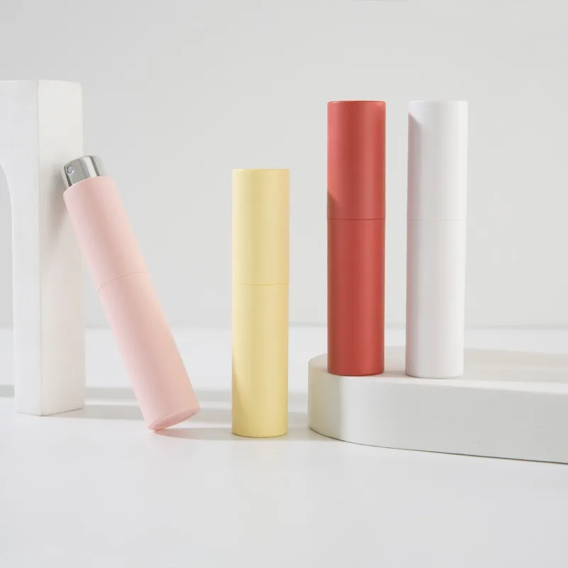 Nuove bottiglie riutilizzabili di profumo in ABS caldo da 10 ml per viaggi, flacone spray atomizzatore di ricarica, pompa erogatrice vuota portatile