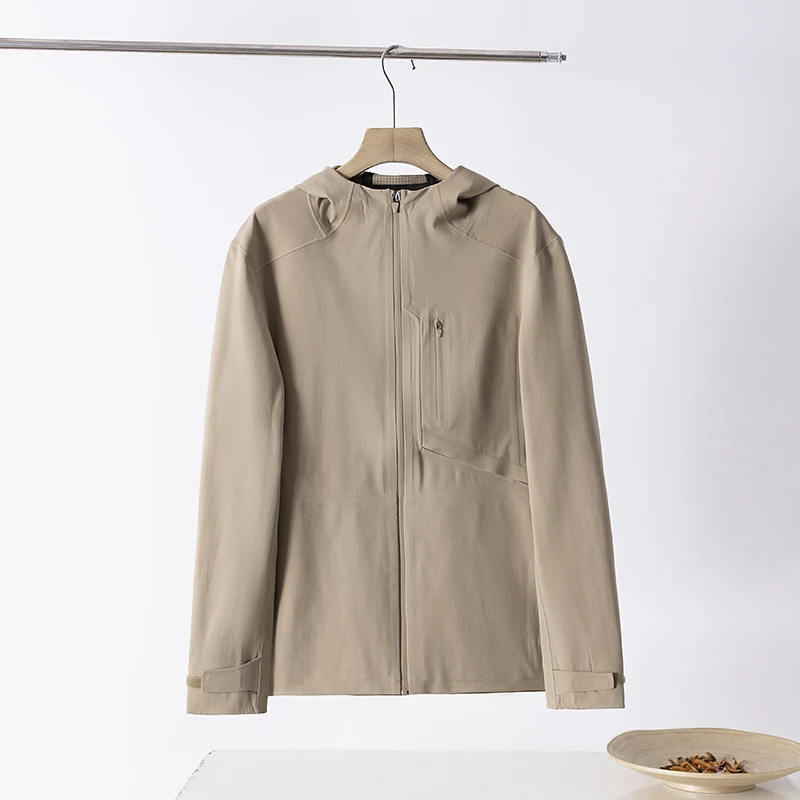 

ARC Outdoor Jacket Is A Versatile Men's Sports Mountaineering Cycling Camping Windproof and Waterproof Travel and Casual Jacket