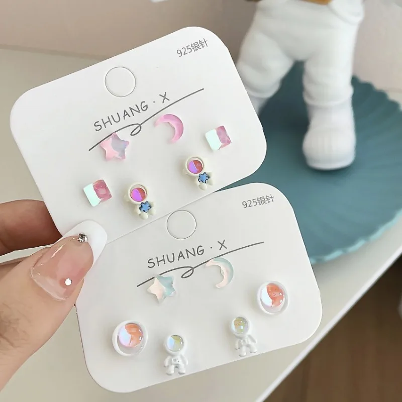 Fashion Cartoon Cute Astronaut Planet Stud Earrings for Women Girls Colorful Simple Laser Star Moon Geometric Earrings Jewelry