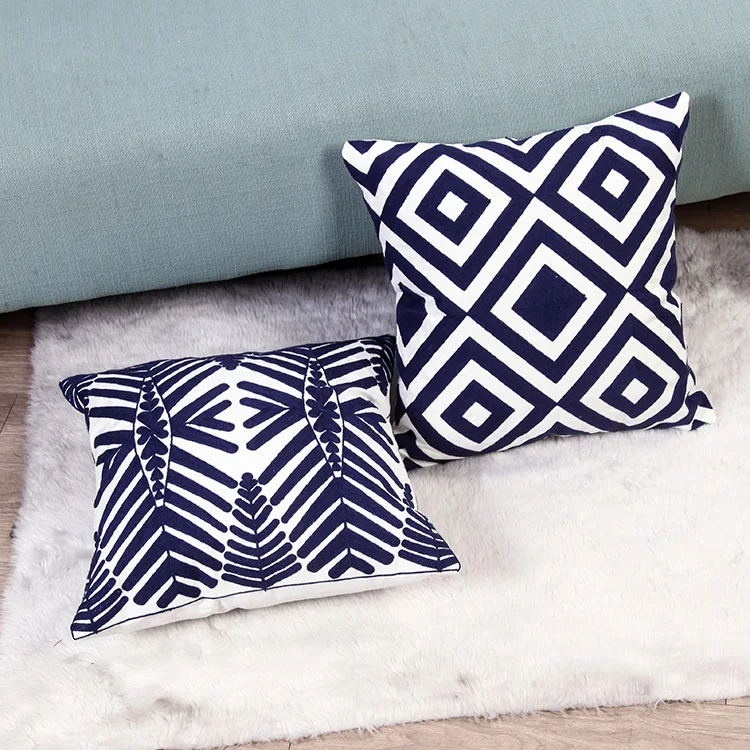 Simplicity Jacquard Embroidered Pillow Covers, Decorative Home Decor Cushion Cover Light Luxury Pillowcases,Geometric Stripe