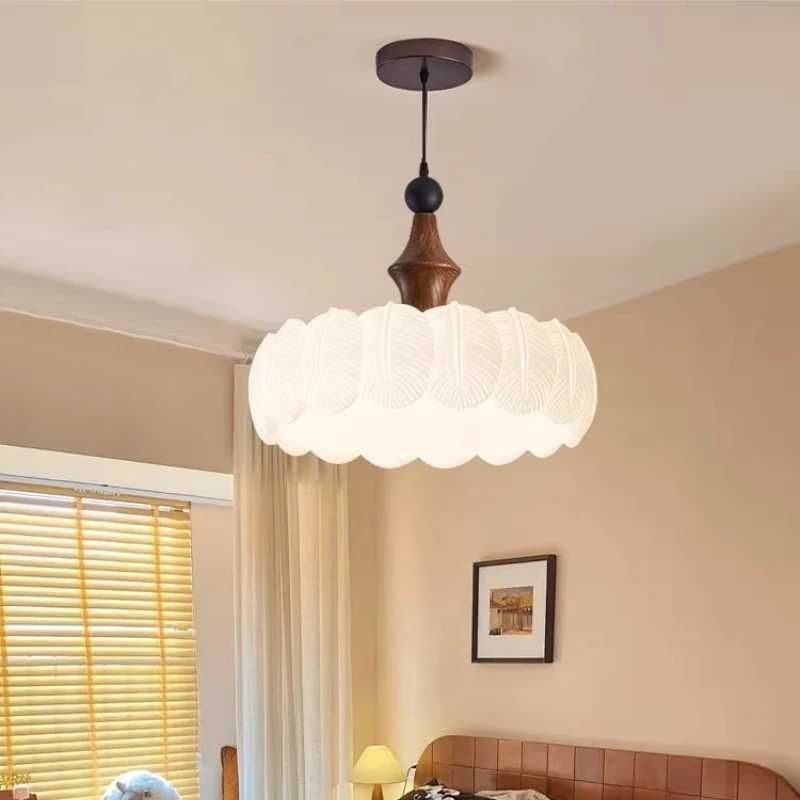 French Vintage Cream Style Pendant Light Restaurant Kitchen Living Room Bedroom Study Retro Walnut Color Home Decor Hanging Lamp
