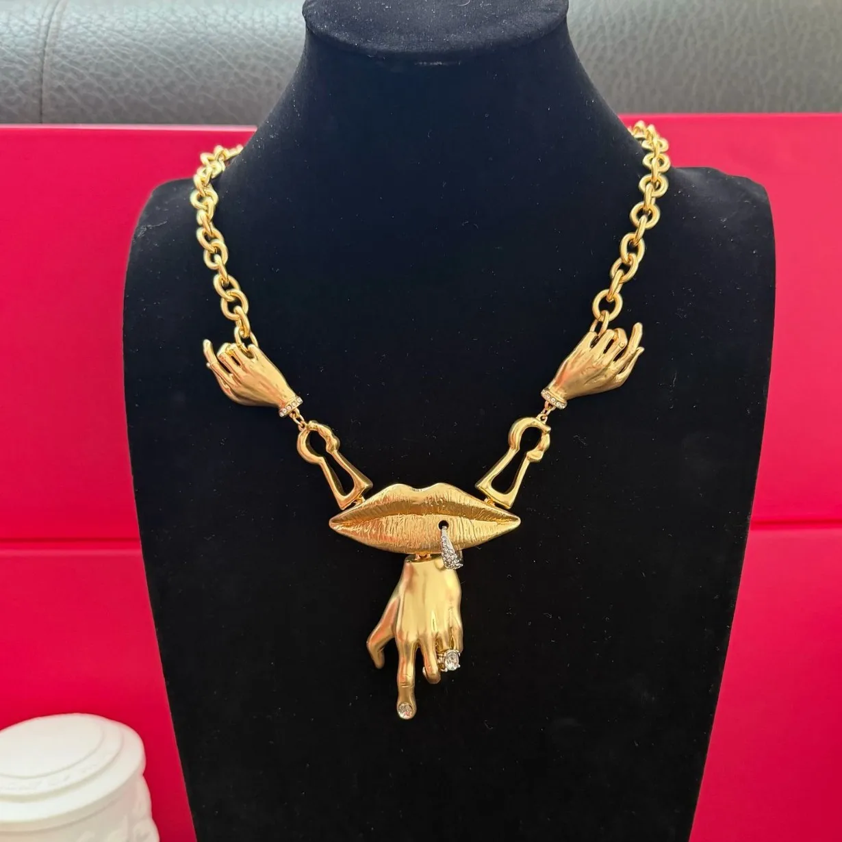 Vintage European Brass Facial Features Series Necklace, Niche Design Statement Jewelry for Women