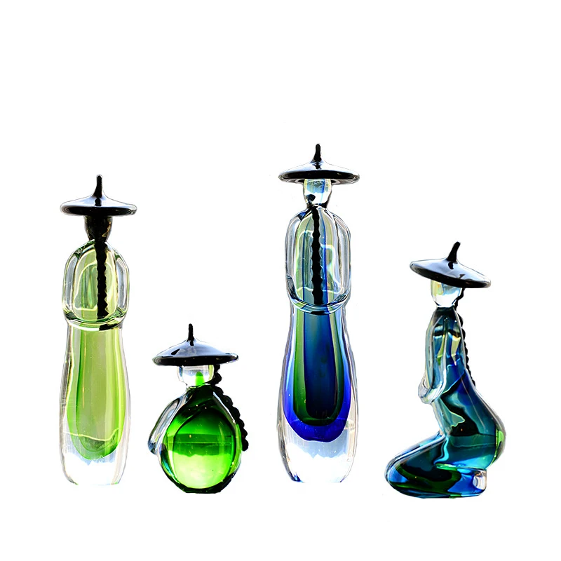 

Глазурованная витрина с персонажем, мягкое украшение