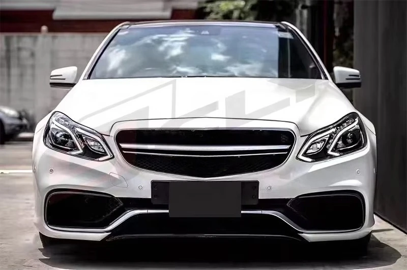 طقم هيكل السيارة لـ 2012-2014 E Class طقم هيكل مصد السيارة ترقية W212 Bodykit E63s نموذج المصد الأمامي مصبغة هود