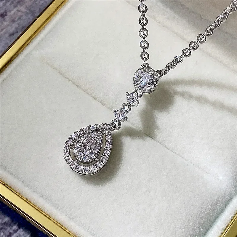 New Newly Designed Wedding Accessories Women's Pendant Necklace with Brilliant CZ Temperament Sweet Bridal Marriage Jewelry