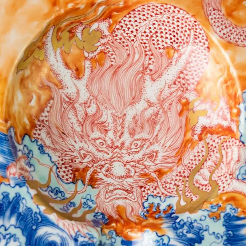 Jingdezhen Hand-Painted Blue And White Porcelain Dragon King Chinese Handmade Ceramic Ashtray Cigar Holder Ornament