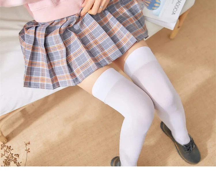 Gestreifte Overknee-Strümpfe für Mädchen und Damen, warme, modische Kniestrümpfe im Studenten-Stil, schwarz/weiß, Kawaii, lange Socken – Detail 26