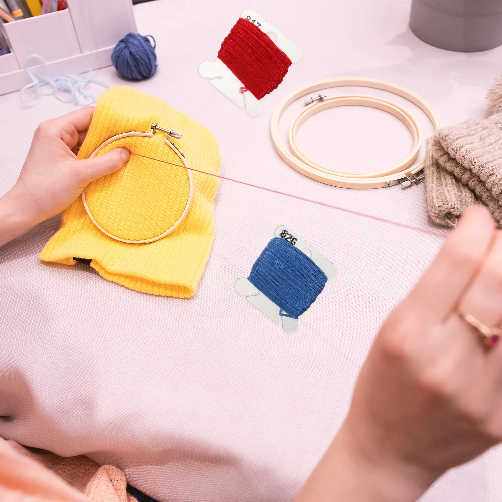 

Embroidery Kit 50 Colors Cross Stitch Thread Plastic Box Package DIY Embroidery Craft Starter Kit Punch Needle Tool Set