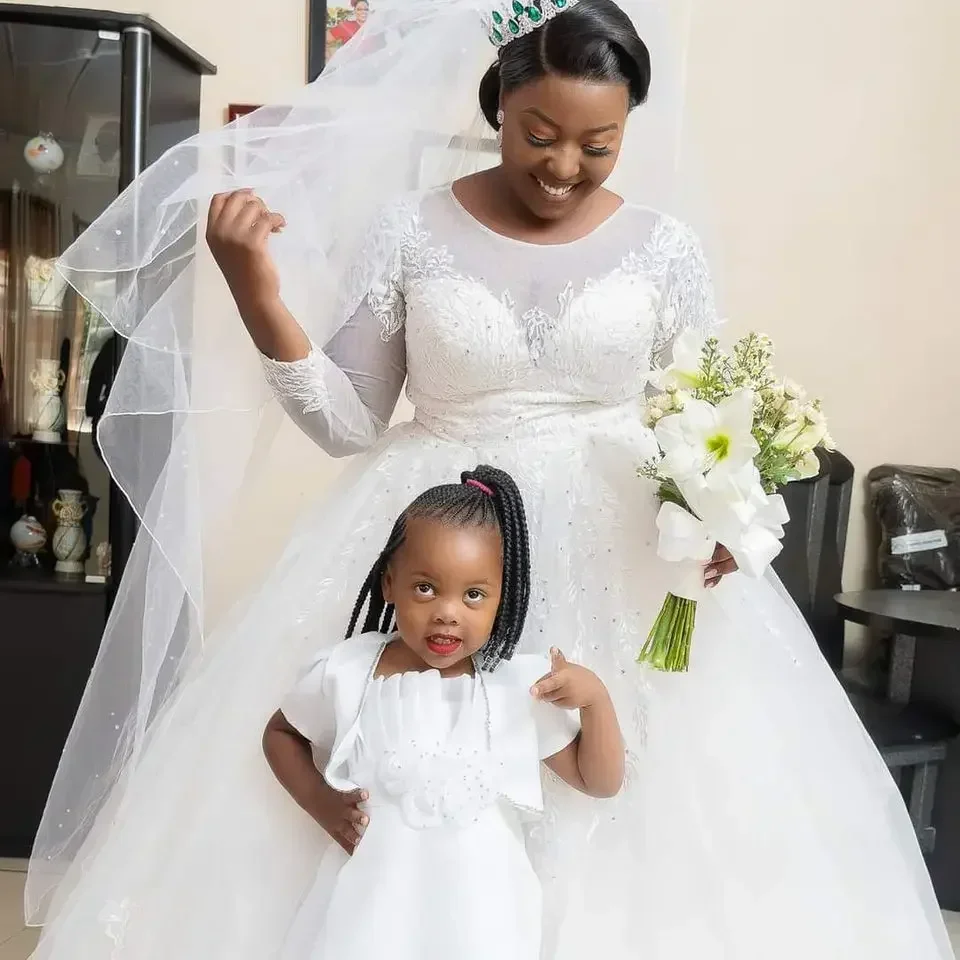 Vestido de baile personalizado, gola redonda, manga longa, apliques de renda, preto, feminino, vestidos de casamento, ombro de fora, 2023