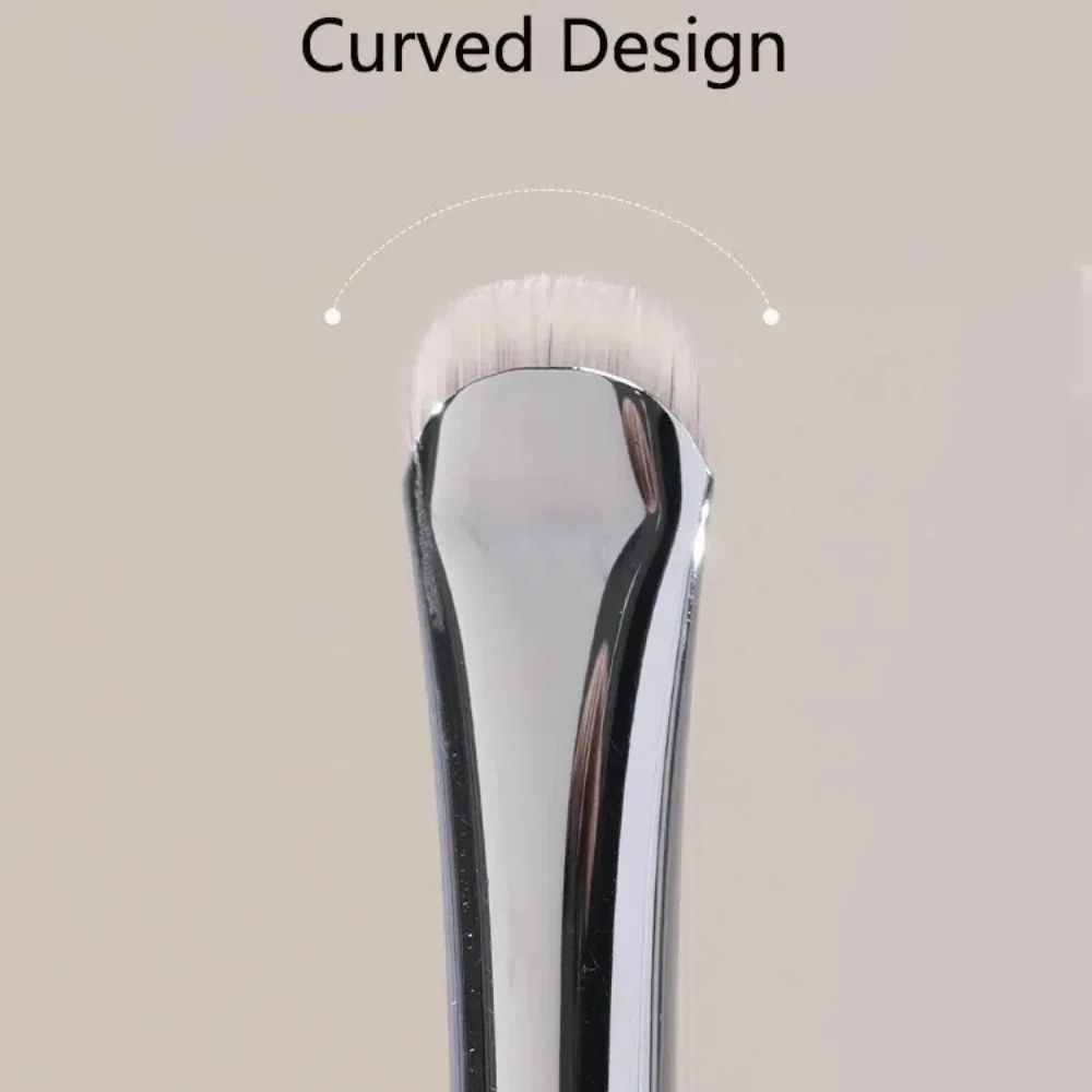 Nowy Zakrzywiony Pędzel do Makijażu Małe Cienkie Pędzle do Makijażu Eyeliner Ostry Pędzel do Powiek Kosmetyczny Narzędzia do Makijażu Oczu