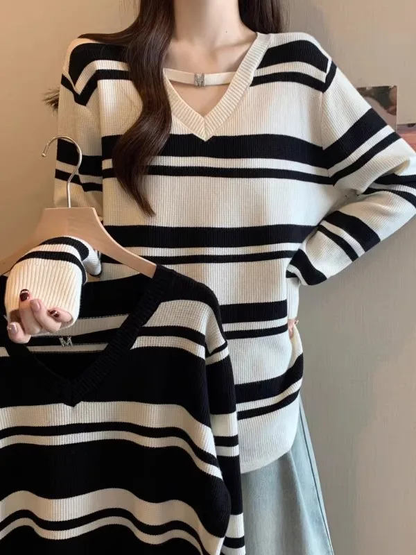 

Женский трикотажный топ больших размеров с V-образным вырезом, длинными рукавами, в полоску, стройнящий, универсальный, для осени и зимы, для повседневной носки