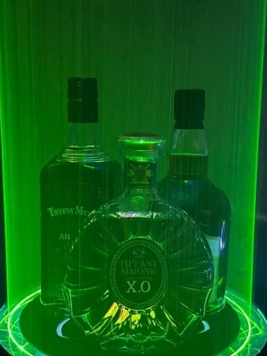 Luminous Wine Stand…