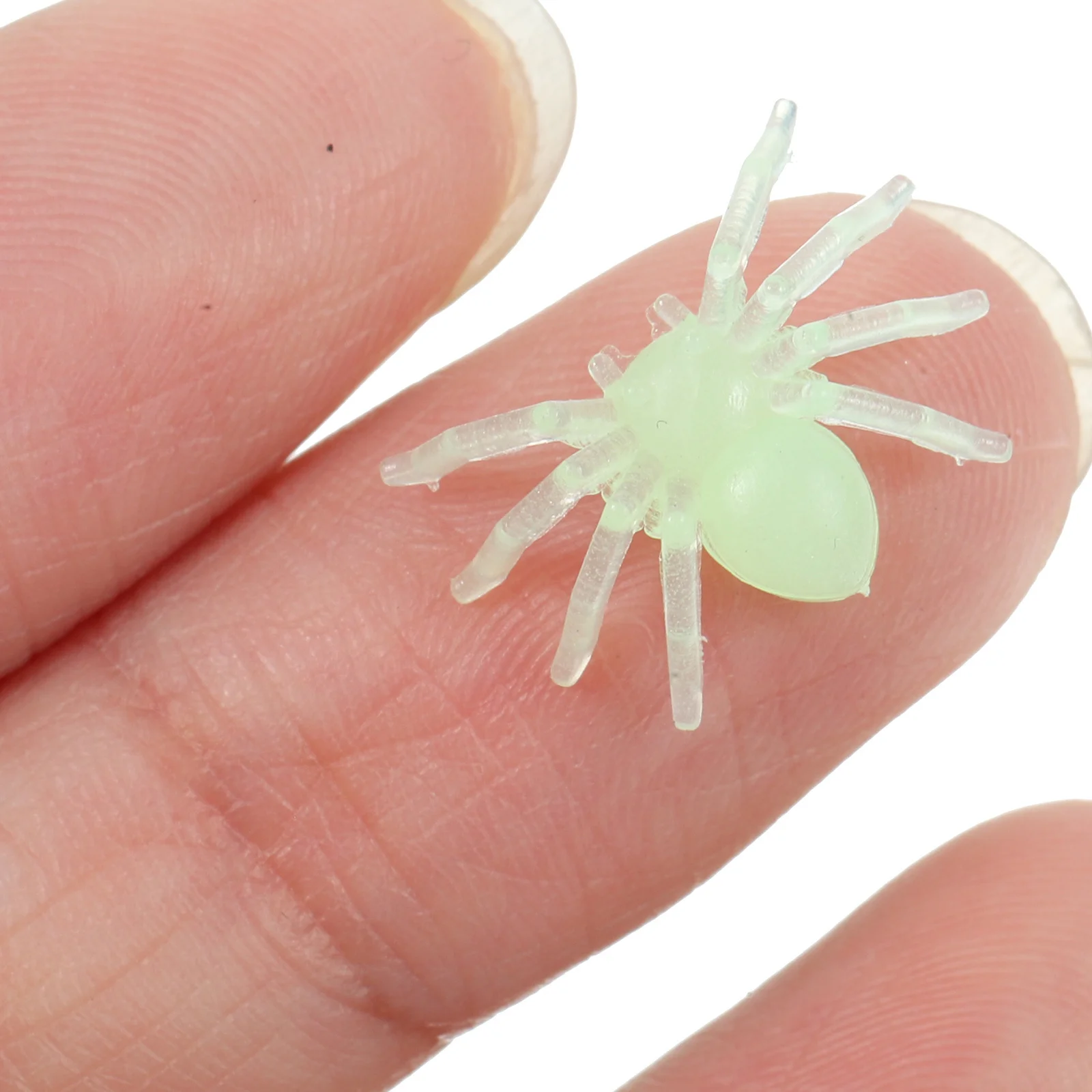 

1Set Halloween Miniatures Kit for Crafts Party Supplies Tiny Ornaments with Witch Hats Skulls Boilers Spiders Horror Theme