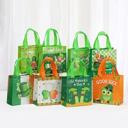 8Pcs St. Patrick's Day Theme Non-woven Gift Packing Bag Green Shamrock Shopping Bag for Lucky Irish National Day Party Decor