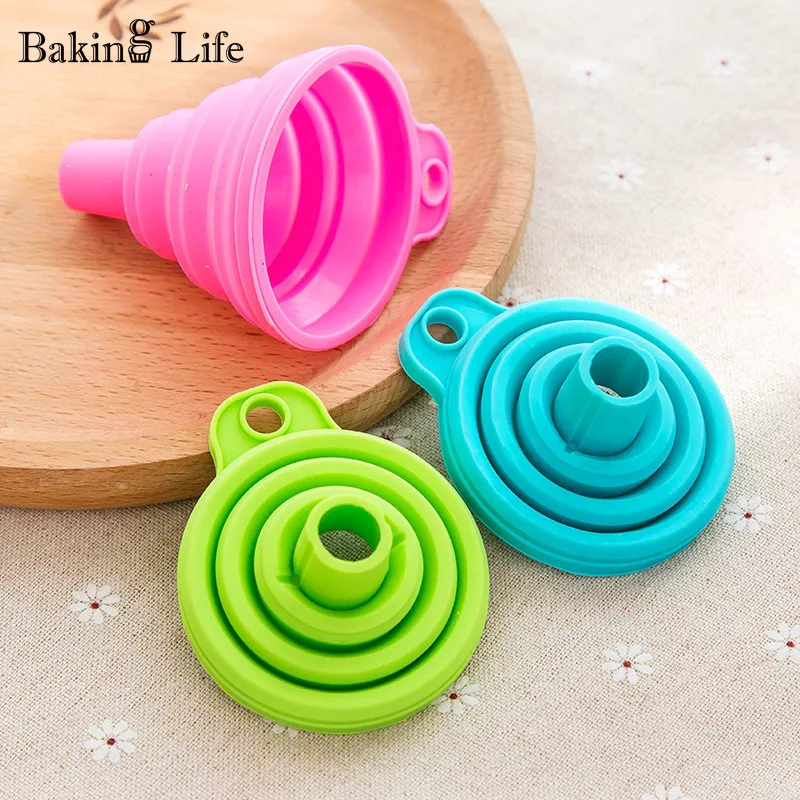 Silicone Folding Funnel Multi-functional Portable Mini Kitchen Retractable Oil Leakage Household Liquid Dispensing Tool