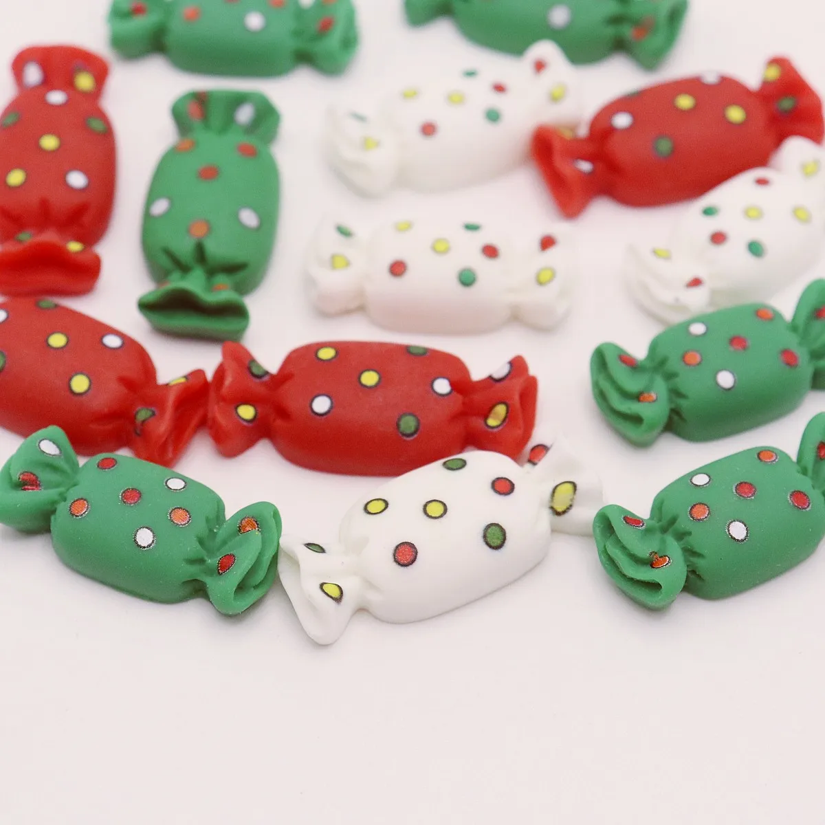 20pcs Resin Cute Christmas Candy Flatbacks Charms Novelty Crafts Embellishment Cabochon DIY Decorations Scrapbooking Cardmaking