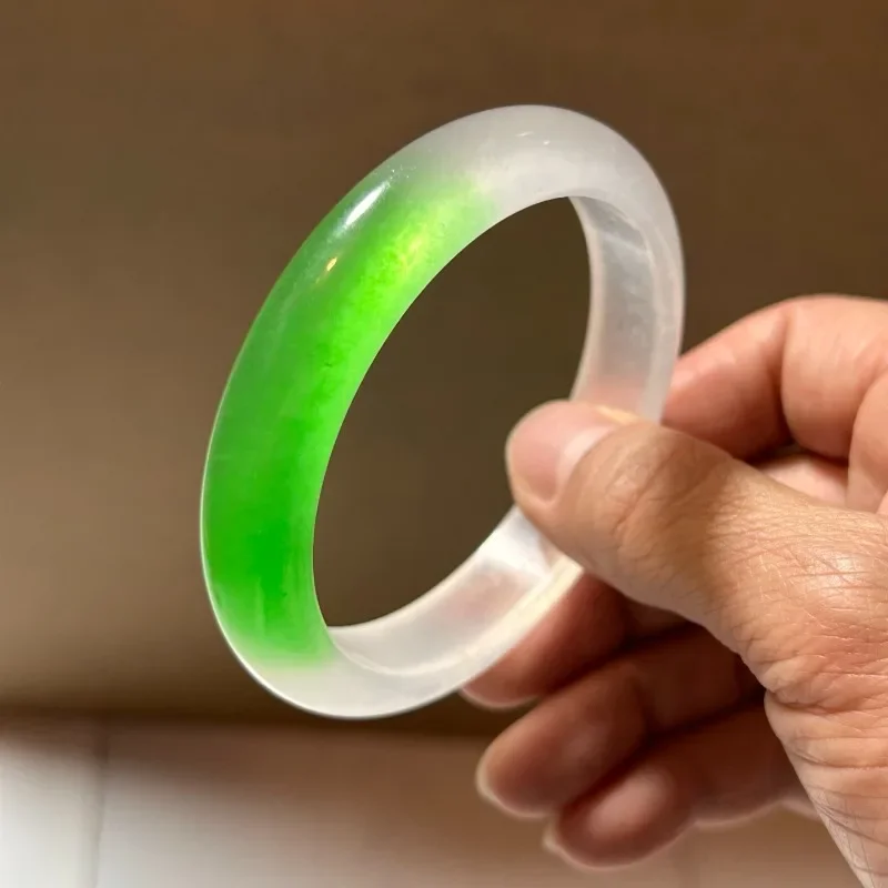 

Natural Quartzite High Ice Flat Bar Bracelet, Classic Fashion Jewelry Bracelet Jade Bracelet