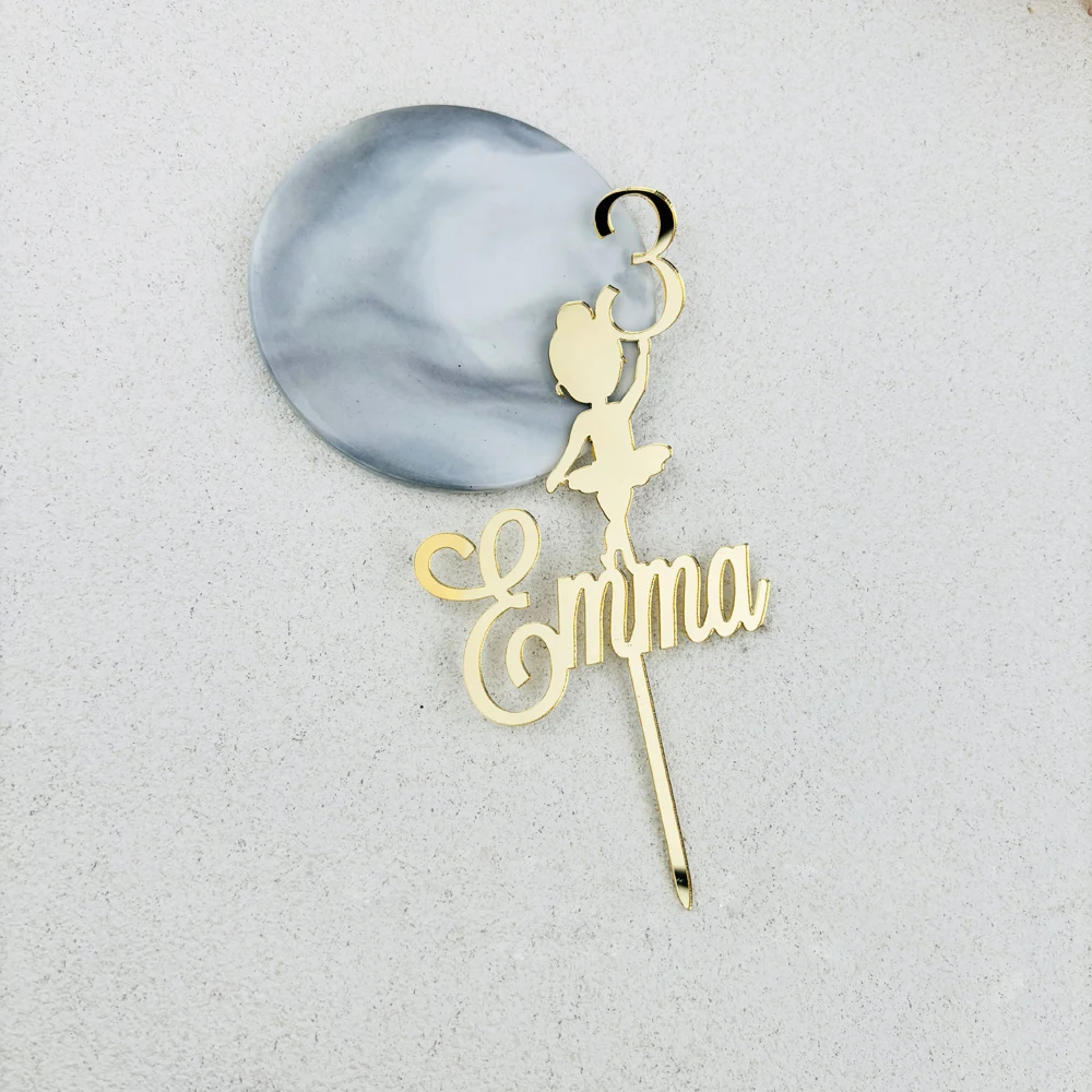 Personalisierter Geburtstagsmädchen-Kuchenaufsatz aus Acryl mit Namensschild, Individueller Name und Alter Kuchendekoration, Hochzeitsparty-Kuchenaufsatz – Detail 2