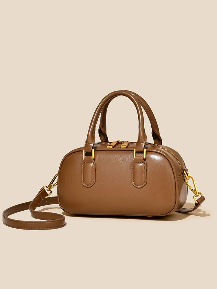 

Гонконгская женская сумка, новинка 2024 года, большая сумка для боулинга Capaci, сумка через плечо с подушкой Boston, высококачественная сенсорная сумка через плечо