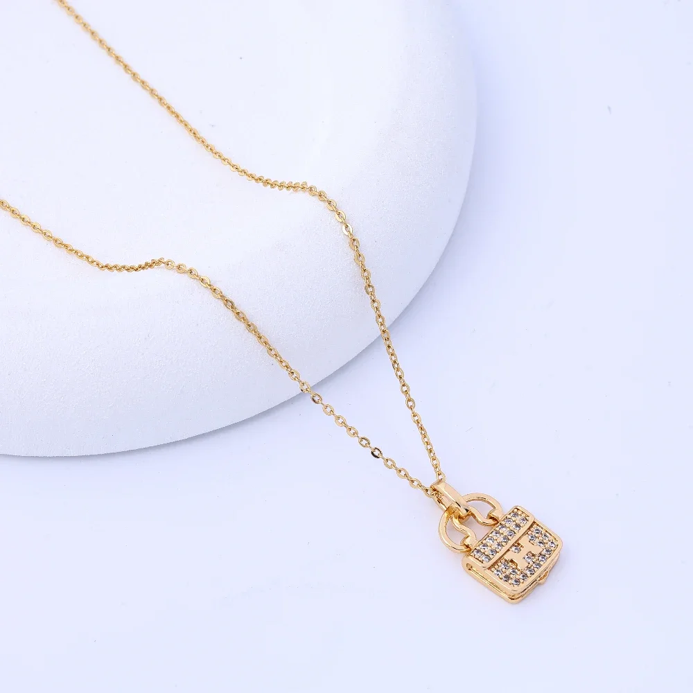 Collier en acier titane pour femme, galvanoplastie, simple, chaîne de clavicule polyvalente