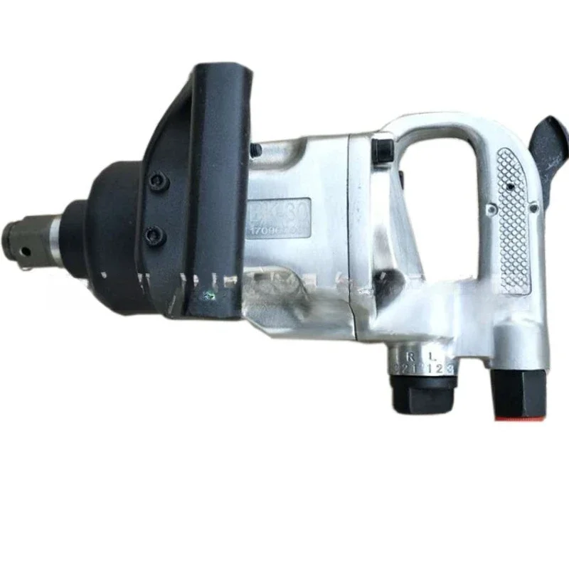 Impact pneumatic wrench, nut removal tool