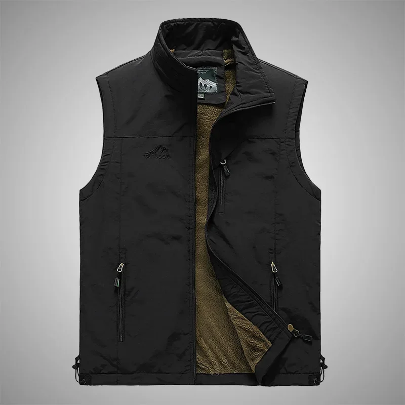 Autumn/Winter New Fleece-Lined Vest Men's Outdoor Casual Photography Fishing Shoulder VestJacket Causal Style Chinese Origin