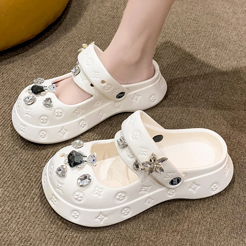 Zapatillas de verano para mujer, zuecos de EVA, sandalias exteriores con decoración de diamantes de imitación, zapatos de jardín, chanclas antideslizantes, zapatos casuales de moda