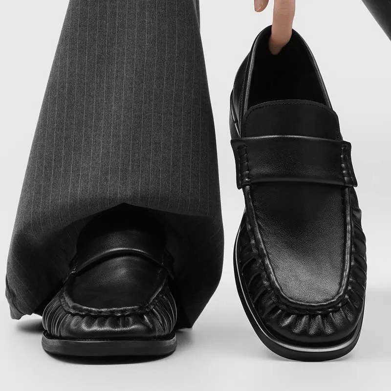 

Men's Black Genuine Leather Loafers Square Toe Wrinkle Design Slip-On Casual Dress Shoes Vintage British Style Business loafers