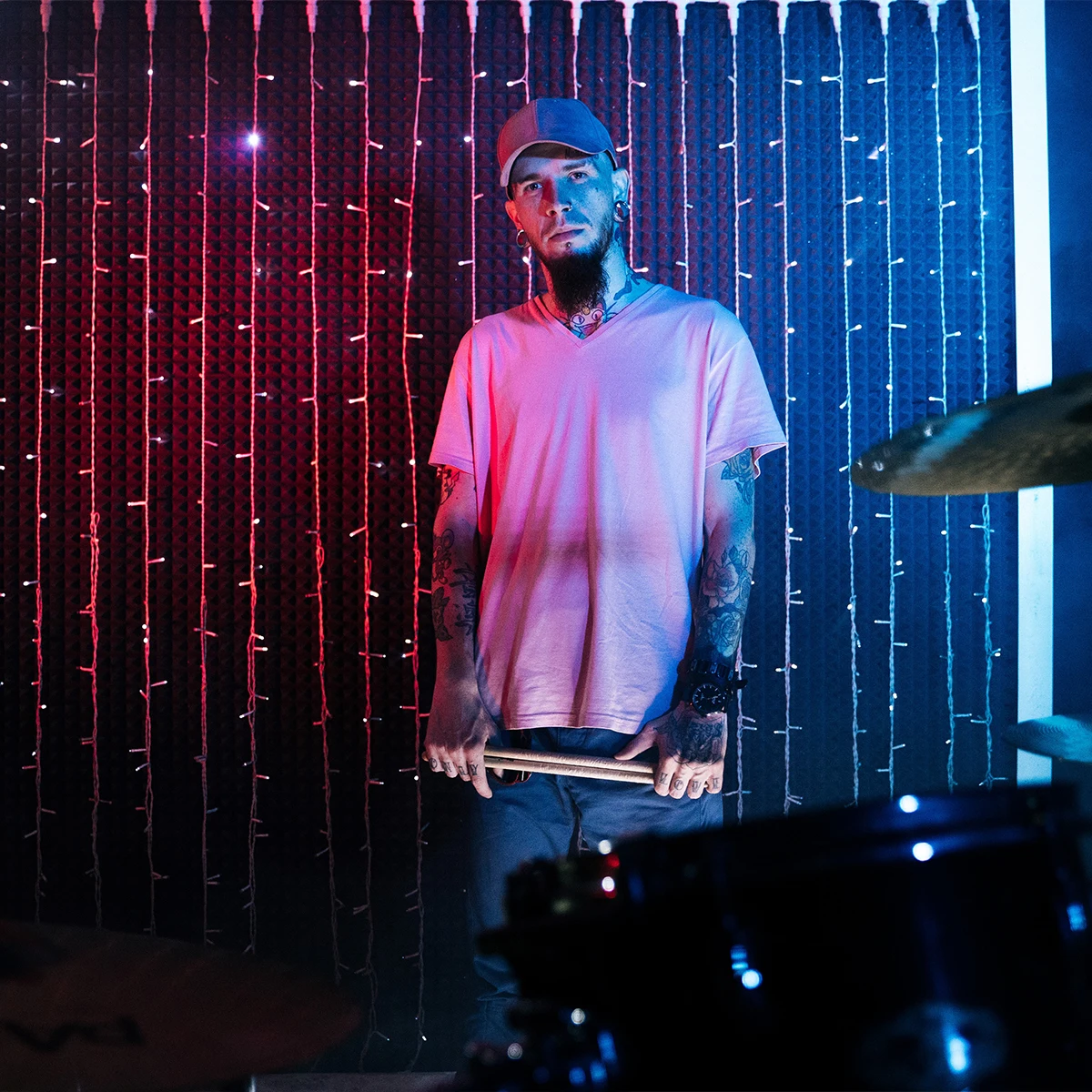 

5A Maple Wood Drum Sticks Professional Non-Slip Grip For Music Band Adults Beginners Eco-Friendly All Drum Styles