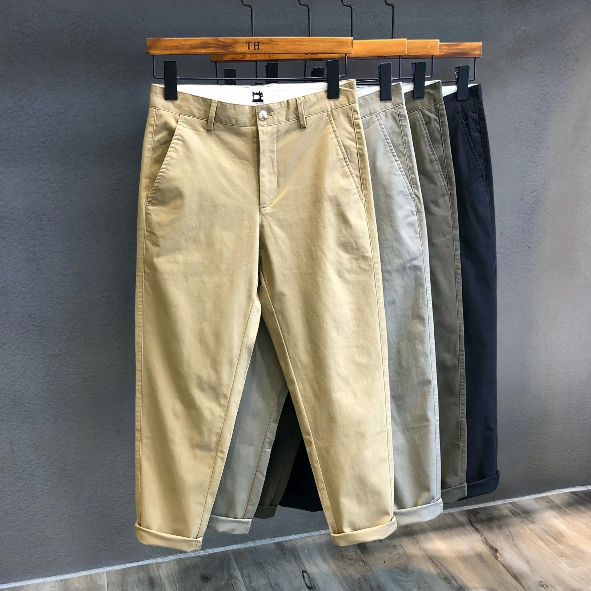 Pantalones cortos ajustados de tubo recto para hombre, pantalones Cargo sueltos de nueve puntos, informales, a la moda, Verano