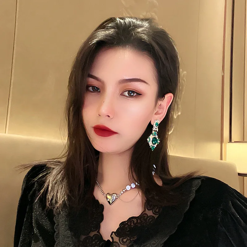 الرجعية المعادن الشعور تقليد اللؤلؤ دوامة زهرة بتلات مزاجه المتخصصة الراقية الأقراط إبرة الفضة