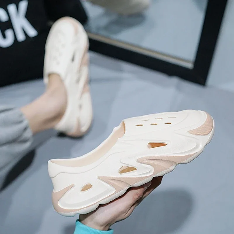 

Сверхлегкая мужская пляжная обувь, быстросохнущая распродажа, высококачественные японские сандалии в продаже, 2025 стилей, летние мужские сандалии из ПВХ 39 года