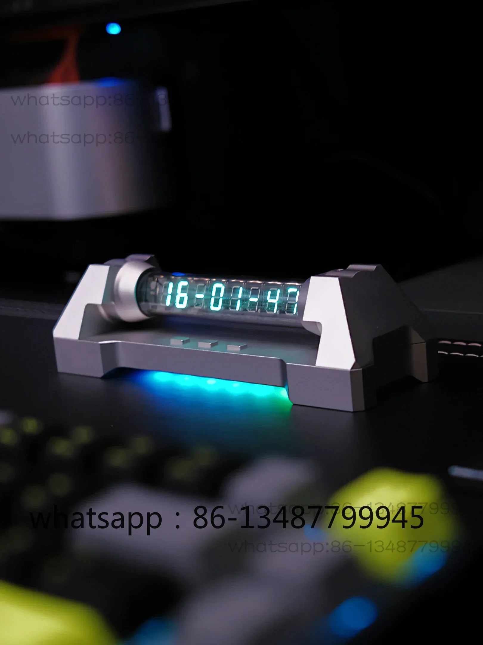 Horloge à tube fluorescent IV18, tube lumineux, cyberpunk, geek, décoration créative, numérique, haut de gamme, chambre à coucher, bureau, cadeau