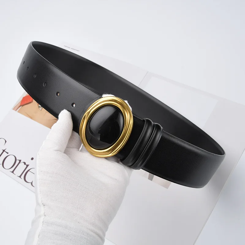 

Women's Fashion Gem Buckle Genuine Leather Belt Decorative Jacket Skirt Wide Belt