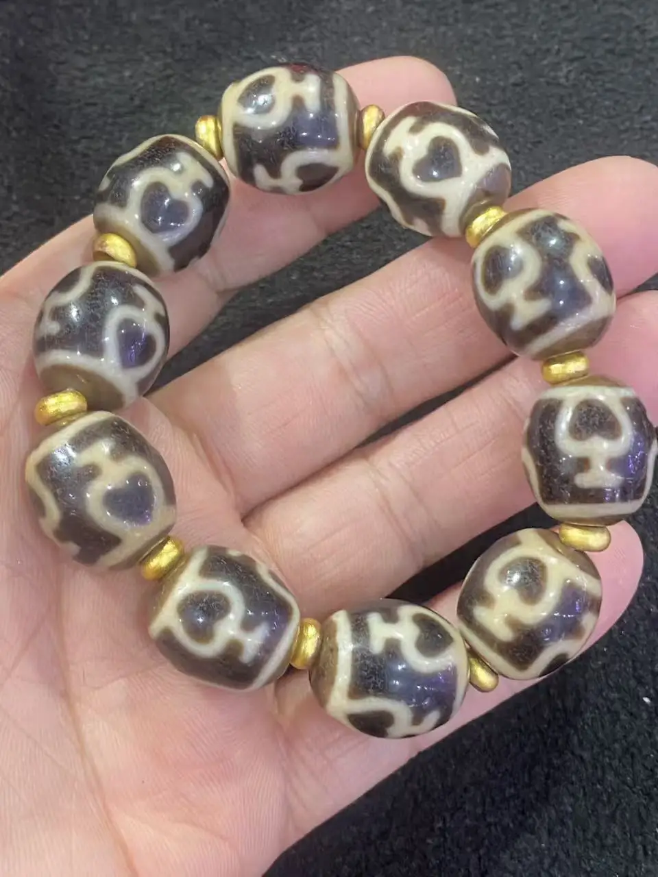 

12-18mm yellowish agate with Kangtianzhu and Daluo beads weathered patina Tibetan-style loose bead bracelet necklace Accessories