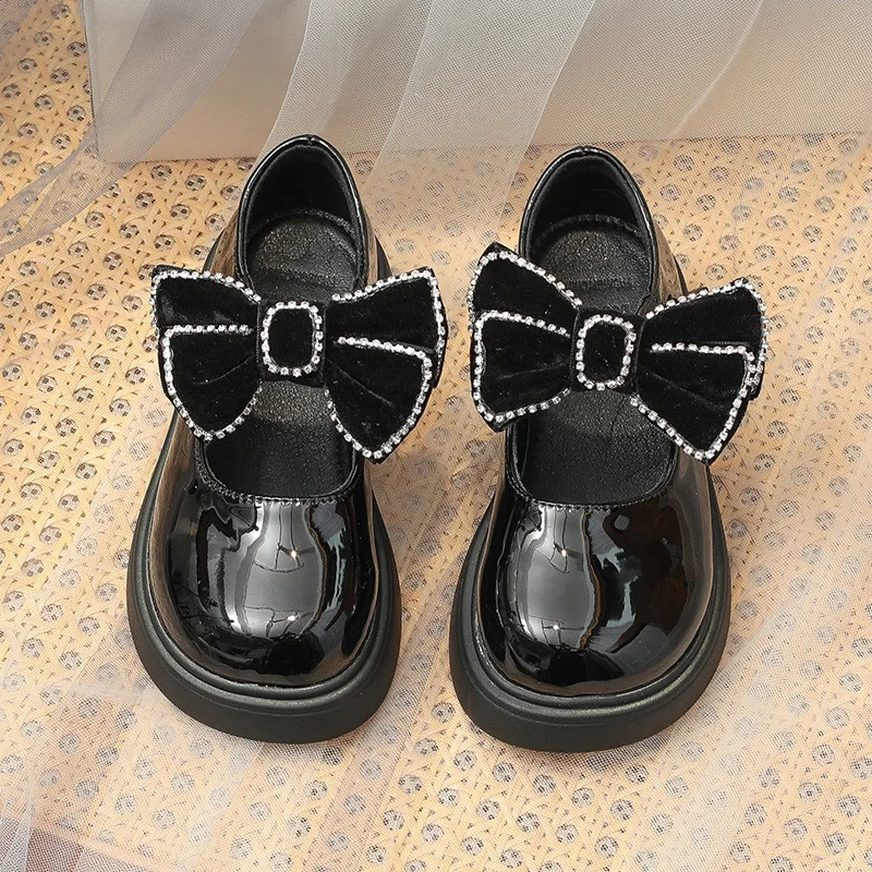 

Black Rhinestone Bow Sweet Princess Glossy Leather Shoes 2022 Versatile Wedding Party Spring New Shallow Loafer New Kids Fashion