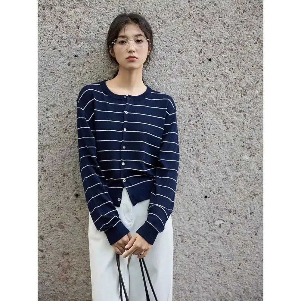 

Американский вязаный свитер с V-Ne, кардиган, женский цветной повседневный свободный крой, зимняя верхняя одежда, мягкое полиэфирное волокно