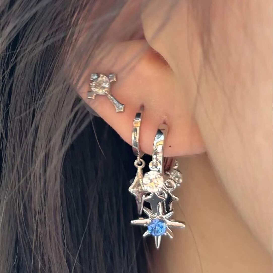 

Sweet and cool style blue octagonal star pendant ear buckles,unique and niche design sense,high-end feel,unique elegant studs