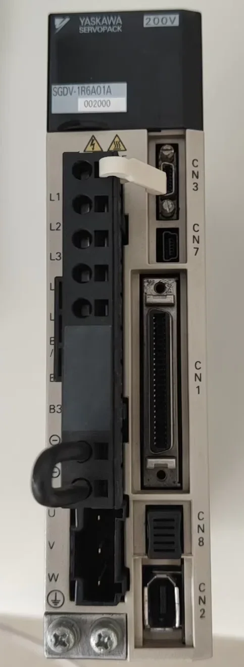 

SGDV-1R6A01A002000 Brand New Servo Drive Original Genuine，Fast Shipping，SGDV 1R6A01A002000