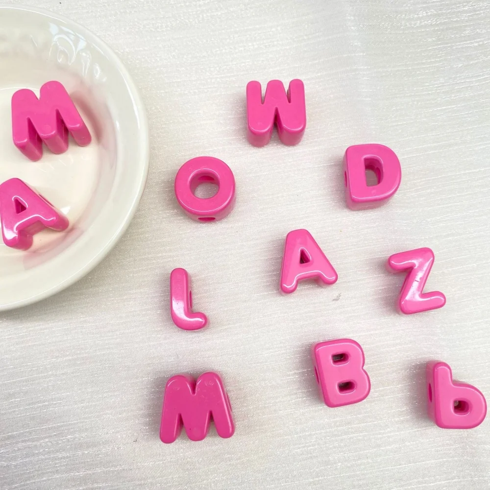 50/100/200 Stück Acryl-Buchstabenperlen mit großem Loch, DIY-Bastelperlen für die Schmuckherstellung, Alphabet-Anhänger, Abstandshalterperlen für DIY-Accessoires – Detail 6