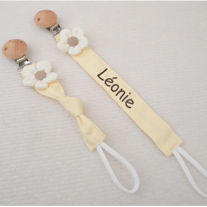 Personalized Embroidered Name Baby Pacifier Clip Floral Cotton Beech Wood Anti‑Lost Dummy Soother Strap Newborn Baby Shower Gift