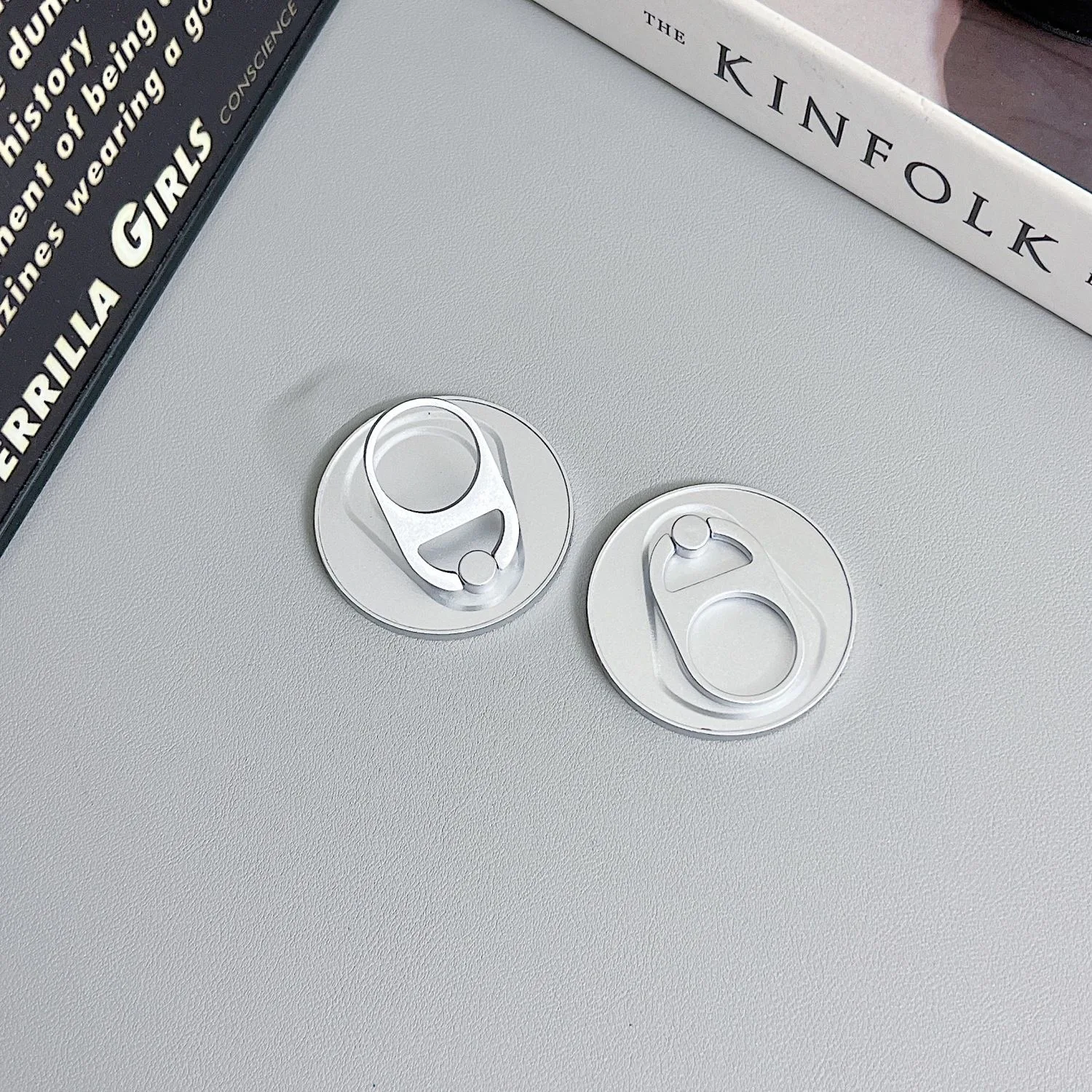 For Magsafe Magnetic Zip Top Can 1Pcs Strong Suction Rotating 360 Wall Stickers Everywhere Folding Ring Phone Holder Alloy Porta
