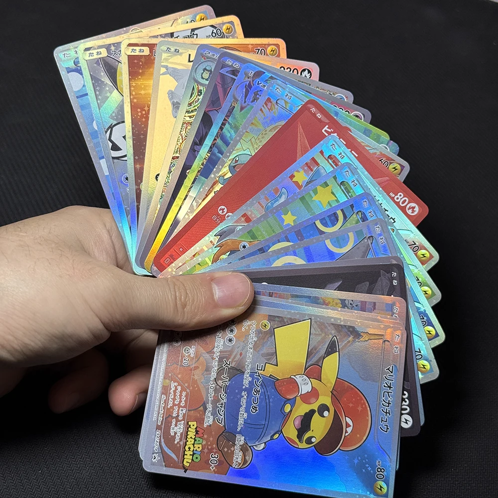 PKM Acquisto giapponese poncho Pikachu Gioco Foil holo versns Carte urlanti, cappello di feltro pikachus centro pikachu Raccogliere il giocattolo PTCG