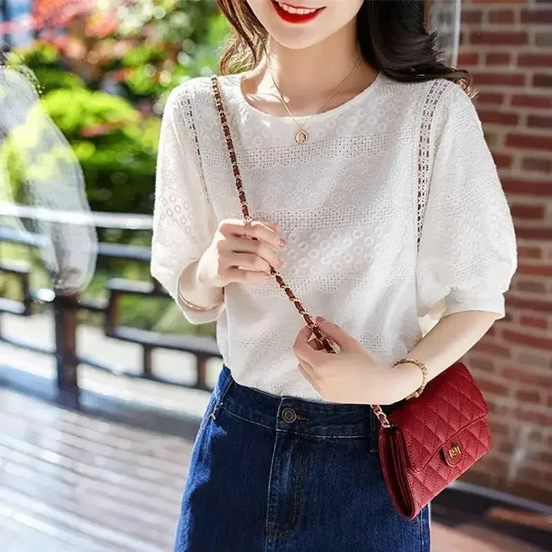 Women\'s Lantern Sleeve Loose Shirts, Embroidery Cotton Lace, O-neck, Casual Blouses, Korean Fashion, New, Summer, 2024, 13440